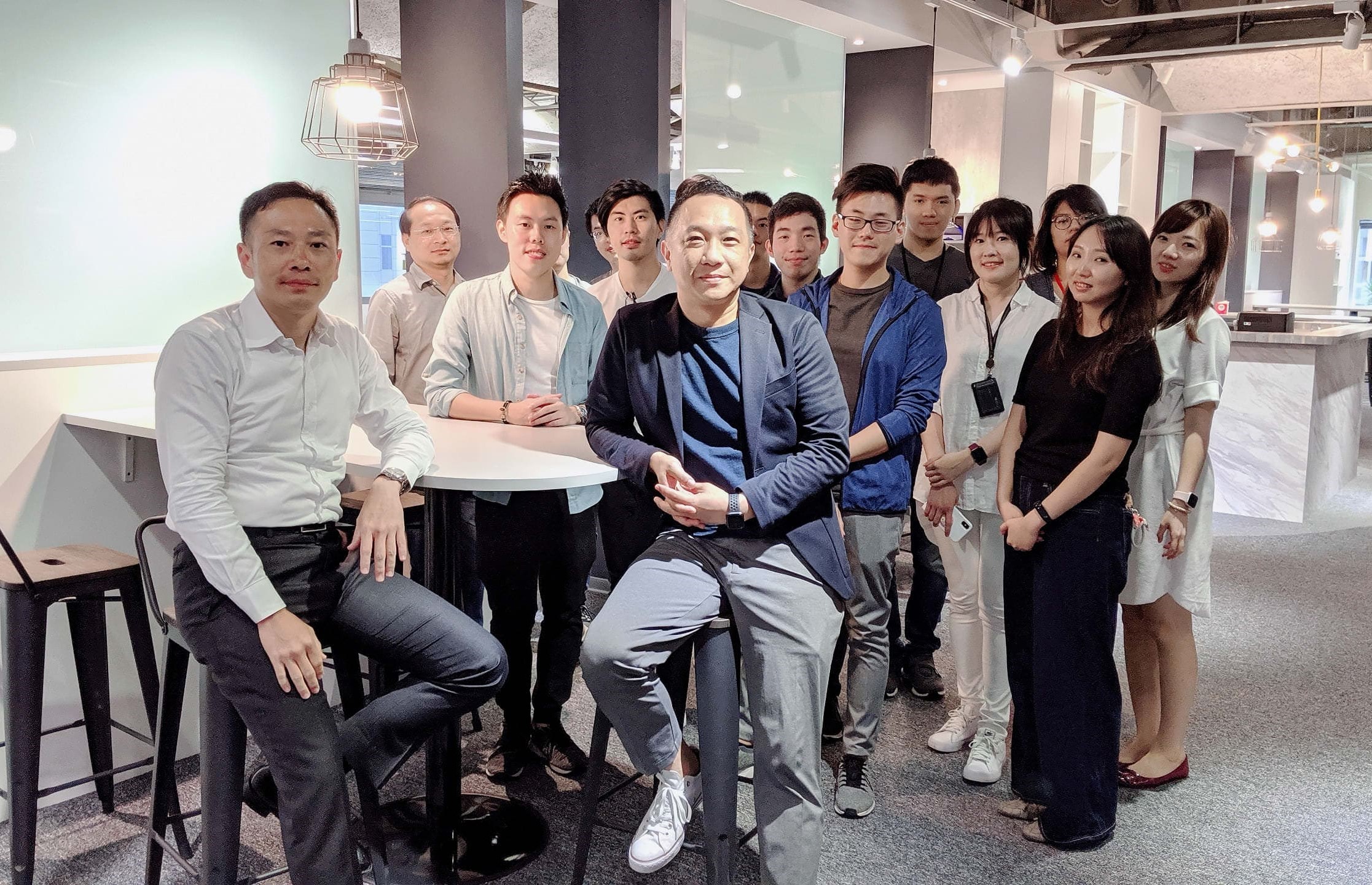 讓AI成為未來數位勞動力的主角!2019年8月昕力資訊正式成立「創新暨AI產品發展處」(以下簡稱新人發),以「SysTalk.ai」作為AI產品品牌,力推台灣在地AI技術產品與落地導入服務。昕力資訊總經理姚勝富表示,SysTalk.ai的產品力結合昕力資訊既有專案開發經驗,為更多台灣企業提供完整「數位勞動力解決方案」。